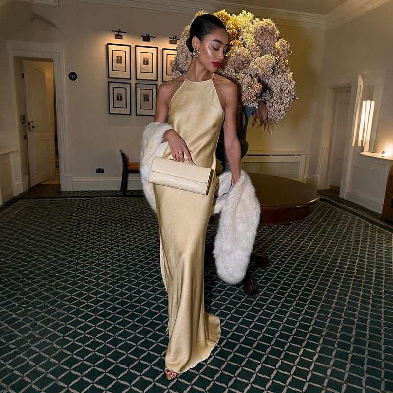 Elegant & Detailed